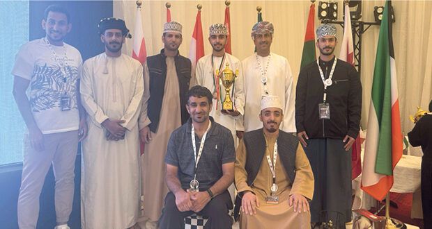 البوسعيدي يتوج بالمركز الثالث فـي بطولة الخليج الأولى للشطرنج السريع بالكويت
