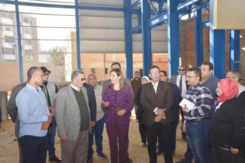 وزيرة الثقافة تتفقد مشروع إنشاء مركز 15 مايو للثقافة والفنون وتوجه بالانتهاء...