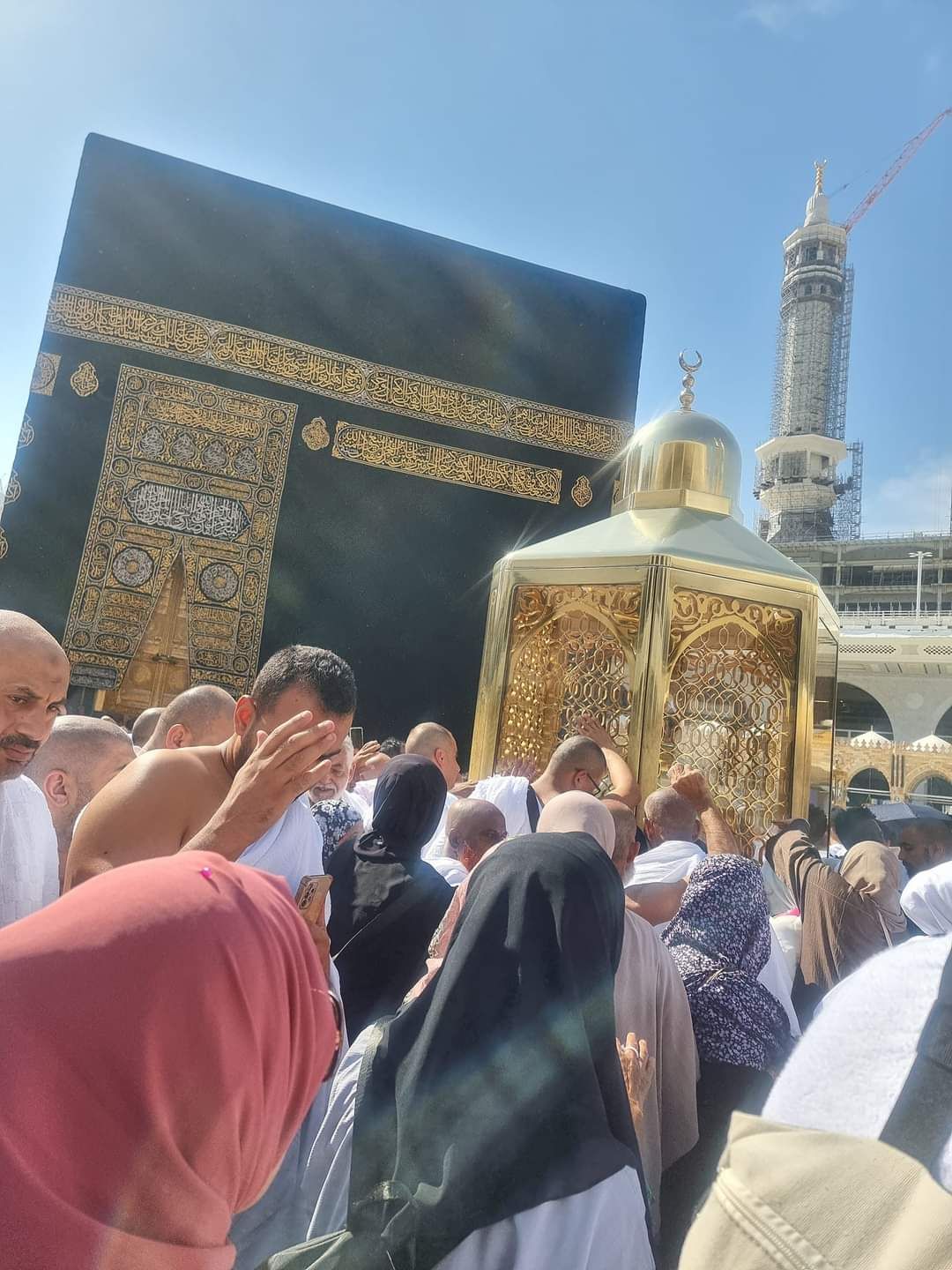 مناسك العمرة.. أول صورة لـ إنجي علاء بعد انفصالها عن يوسف الشريف