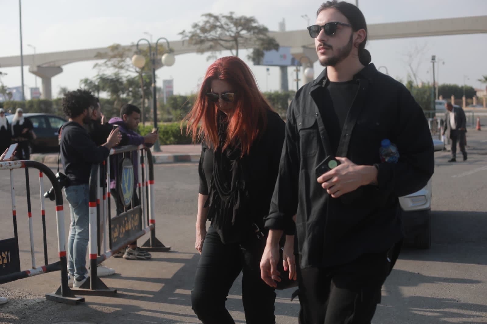 نجوم الفن يودعون ناهد فريد شوقي ( صور)