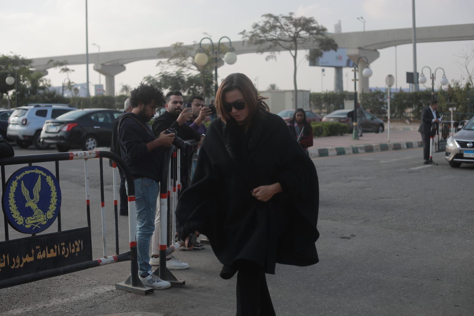 نجوم الفن يودعون ناهد فريد شوقي ( صور)