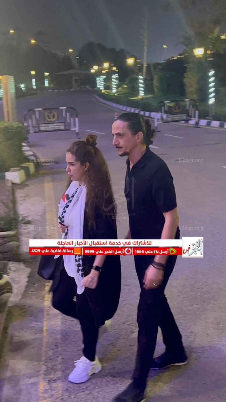 هبة مجدي تشارك في تقديم واجب عزاء أشرف عبد الغفور