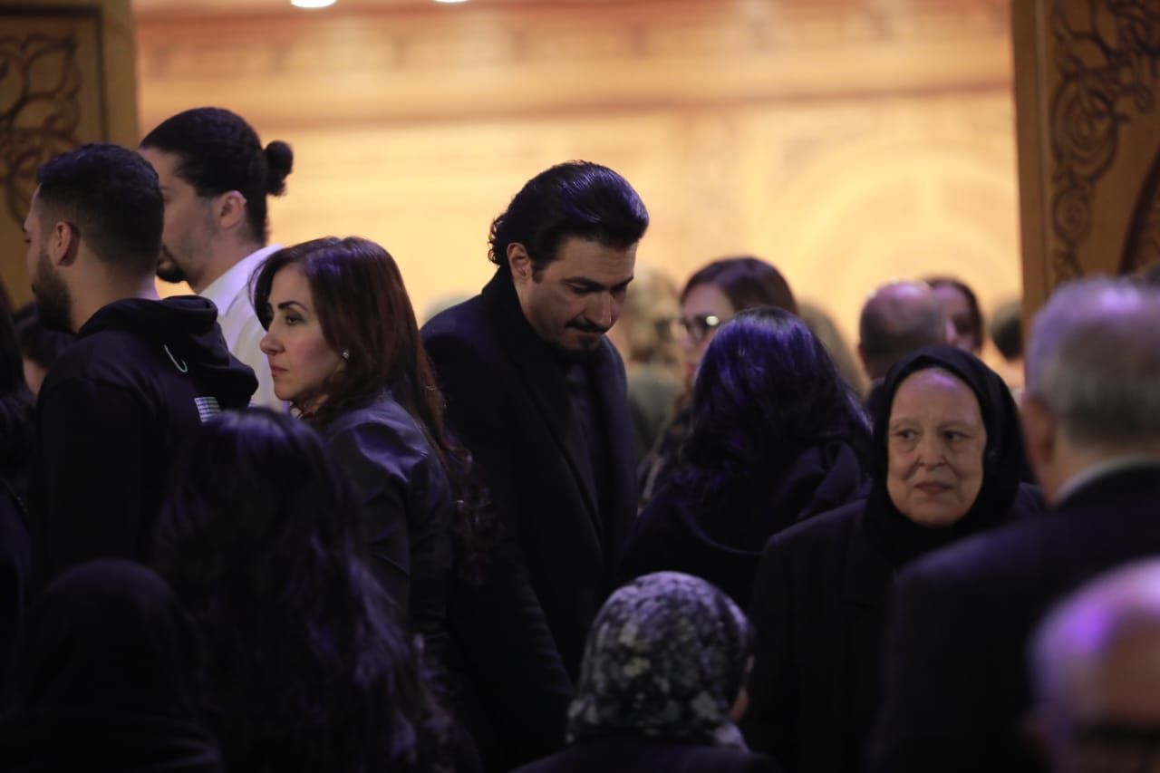 بلوك مسلسل "ألف ليلة وليلة".. ياسر جلال يؤدي واجب العزاء في أشرف عبد الغفور