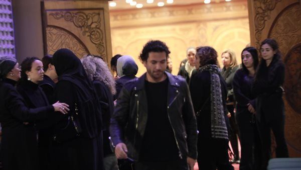 أحدث ظهور لـ حسن الرداد في عزاء الراحل أشرف عبد الغفور