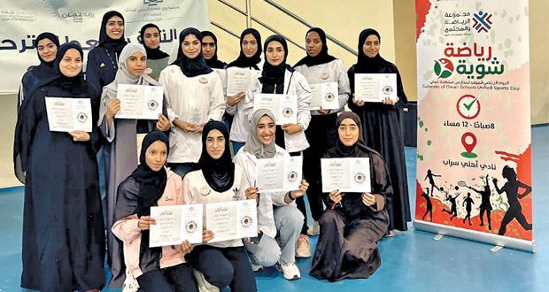 مدرسة روي للتعليم الأساسي تنظم يوما رياضيا ضمن برنامج «شوية رياضة»