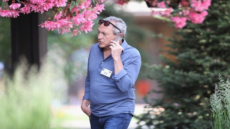 هجرة أغنى رجل من مصر الى الإمارات وصحيفة إسرائيلية تعلق على نقل مكتب استثماراته