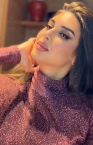 شاهد.. ياسمين صبري تخطف الأنظار بجمالها