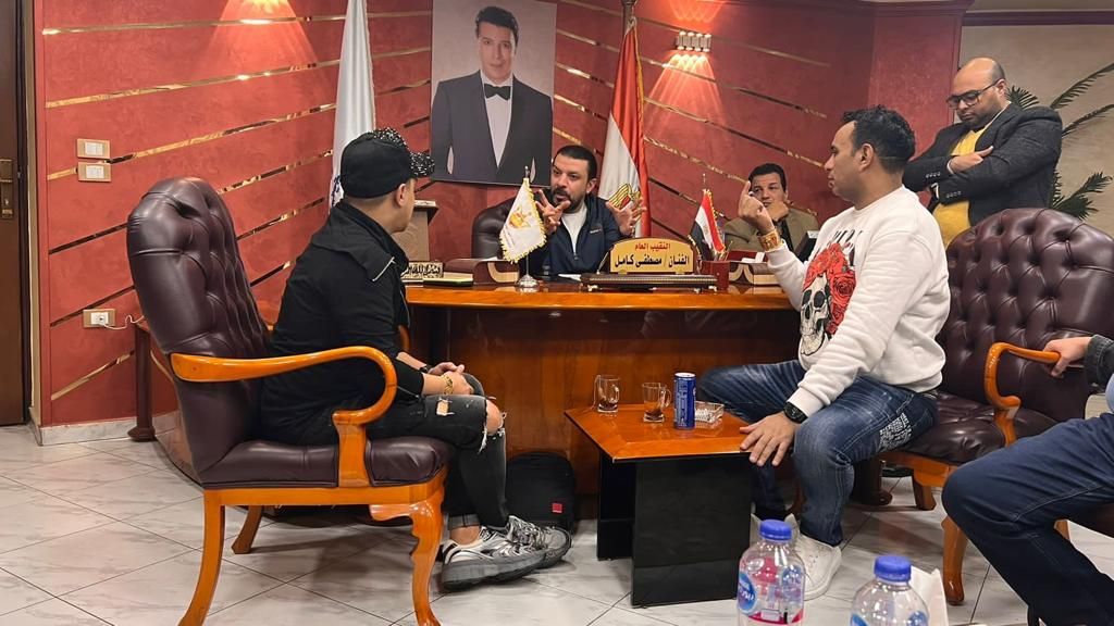 نقابة المهن الموسيقية تستدعي محمود الليثي ورضا البحراوي