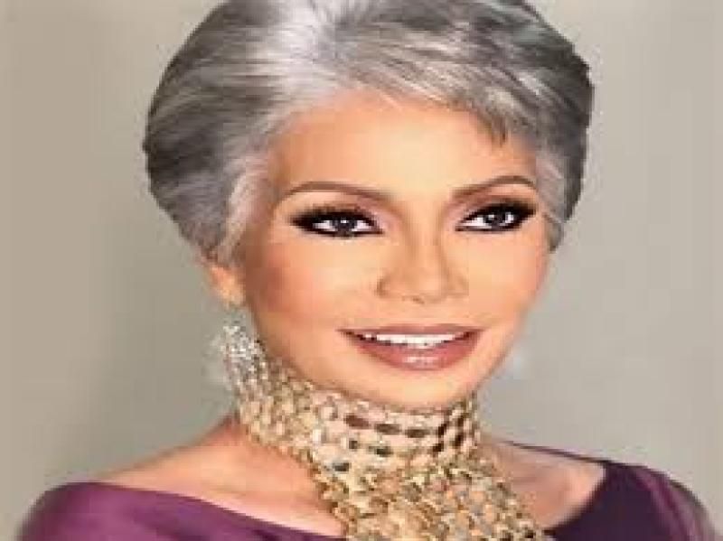 بالصور.. سوسن بدر بإطلالة أنيقة من أحدث جلسة تصوير لها