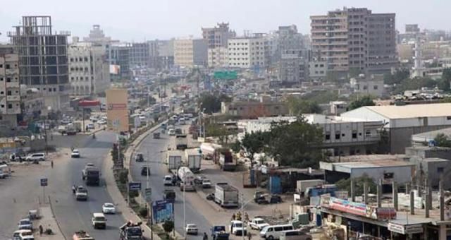 مدير أمن العاصمة اليمنية المؤقتة عدن يقيل قائد امني كبير ويعين بديلا له