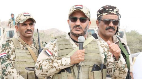 عضو في المجلس "الرئاسي" اليمني يتحرك بعد ضربات الحوثيين لسفن مرتبطة بإسرائيل