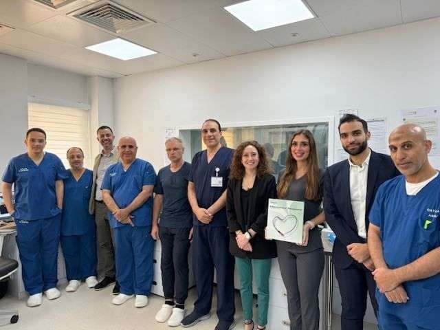 مستشفى القاسمي ينقذ مريضا يعاني من بداية جلطة قلبية باستخدام جهاز “الماكوتو” الياباني