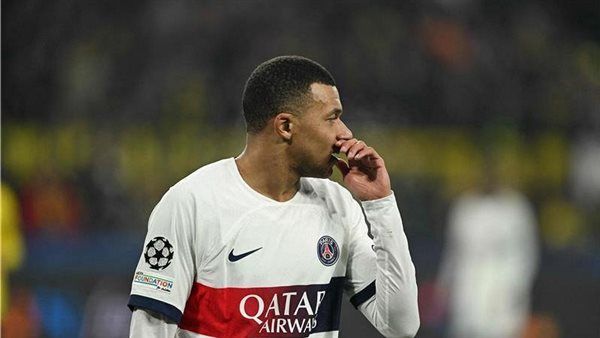 تقنية الفيديو تثير غضب مبابي خلال مواجهة دورتموند في دوري أبطال أوروبا