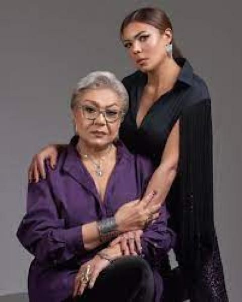 ناهد السباعي تعيد ذكرياتها مع والدتها الراحلة ناهد فريد شوقي