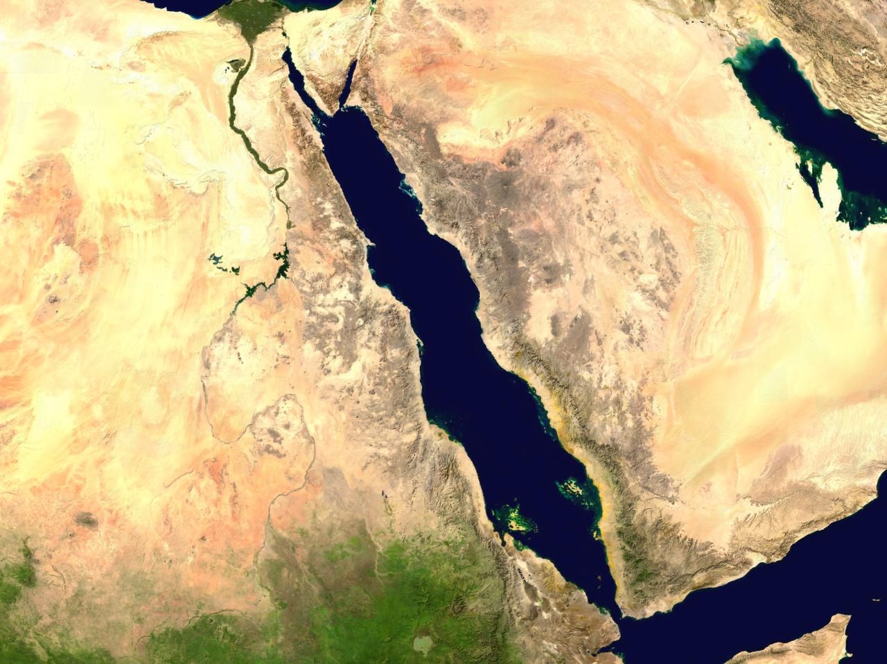 إنشاء حلف عسكري في البحر الأحمر لإيقاف الهجمات اليمنية.. تفاصيل