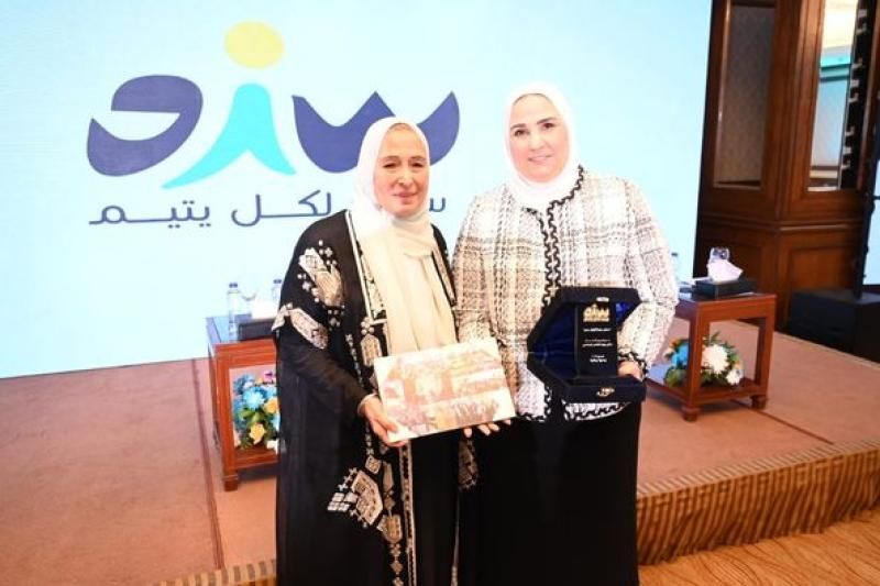 القباج تشهد فعالية المرحلة الأولي لمشروع تأهيل الشباب للاعتماد على النفس ”الحياة...