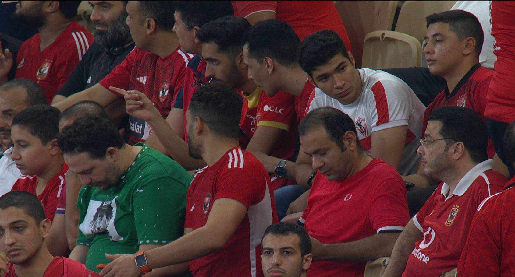 كاميرا المونديال.. مشجع زملكاوي يتواجد في المدرجات لمساندة الأهلي ضد فلومينينسي في كأس العالم للأندية