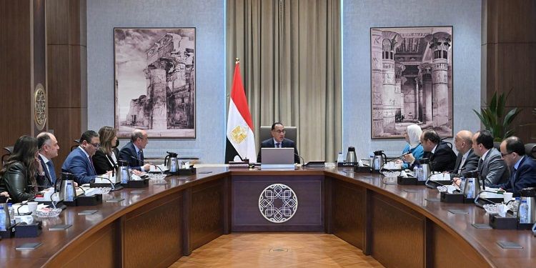 رئيس الوزراء يكلف بإعداد رؤية متكاملة وخطة تنفيذية للنهوض…