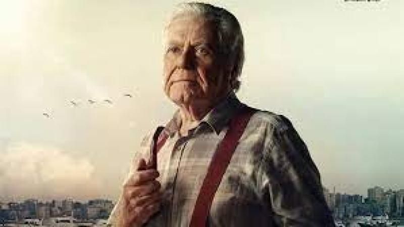 حسين فهمي يكشف عن شخصيته في ”الإسكندراني”