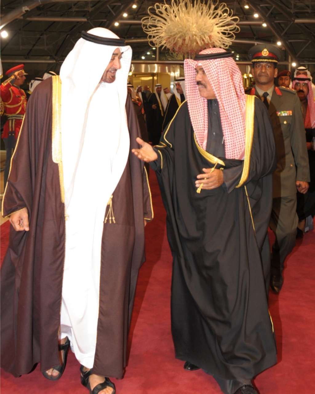 محمد بن زايد ومحمد بن راشد: نواف الصباح قائد حكيم خدم وطنه ستة عقود وعزز العلاقات الإماراتية ـ الكويتية