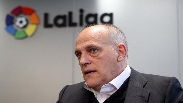 نشرة منتصف اليوم.. تأجيل قمة الأهلي والزمالك وبشرى سارة للأحمر بالمونديال.. تصريحات كولر وأفشة ومعلول واجتماع عاجل مع ديانج وتيباس يهاجم السوبرليج