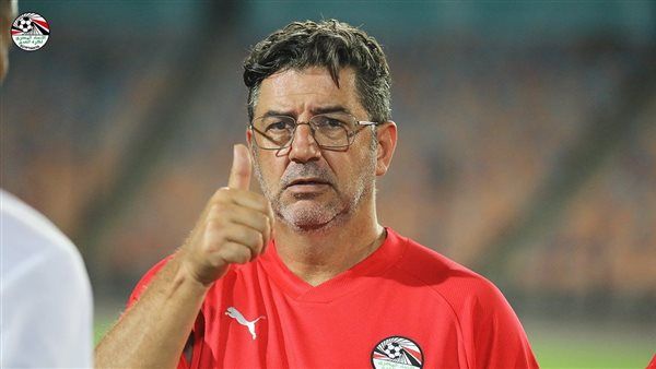 نشرة منتصف اليوم.. تأجيل قمة الأهلي والزمالك وبشرى سارة للأحمر بالمونديال.. تصريحات كولر وأفشة ومعلول واجتماع عاجل مع ديانج وتيباس يهاجم السوبرليج