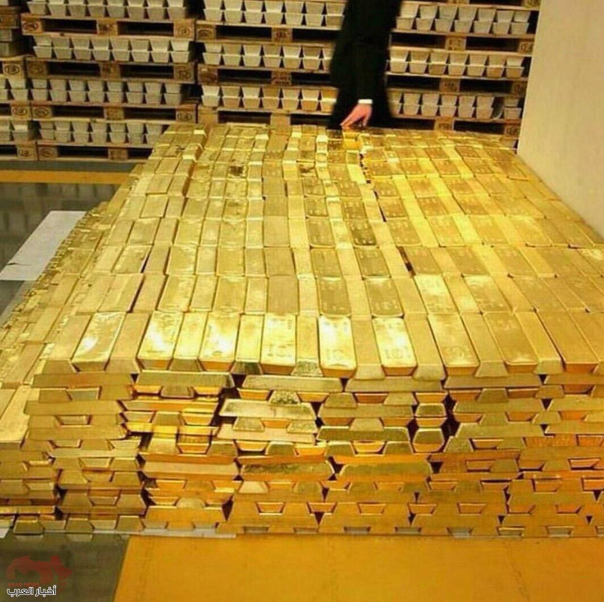 يعد الأغنى الذي دخل موسوعة جينيس وتجاوزت ثروته كل التوقعات ..لن تتخيلوا من يكون هذا القنان العربي!!