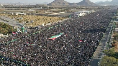 أخبار اليمن : حشد مليوني بصنعاء يوجه رسالة تحذيرية