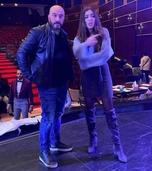 ”دنيا عبد المعبود” تنشر رسائل غامضة بعد أنباء انفصالها من المخرج مجدى...