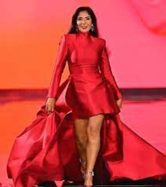 منى زكي تفوز بجائزة أفضل ممثلة عن دورها في مسلسل ”تحت الوصاية”...