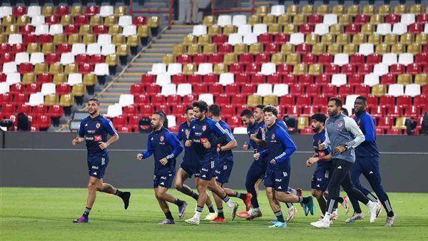 سيد معوض: توقيت مواجهة سيراميكا غير جيد للأهلي.. وكولر سيجري تغييرات على التشكيل