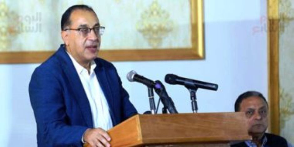 رئيس الوزراء يتابع مستجدات الموقف التنفيذي لمشروع تطوير منطقة شق الثعبان