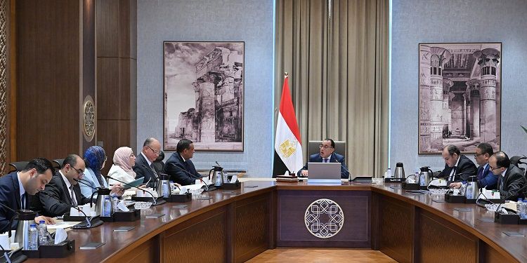رئيس الوزراء: رؤية متكاملة لزيادة صادرات الرخام والجرانيت