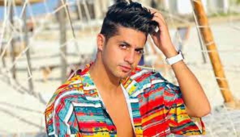 مصطفى عنبة يتعرض لوعكة صحية مفاجئة