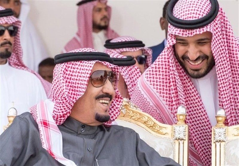 الملك سلمان يلغي رسوم تجديد الإقامة السنوية ويتم تجديدها مجانا.. تفاصيل