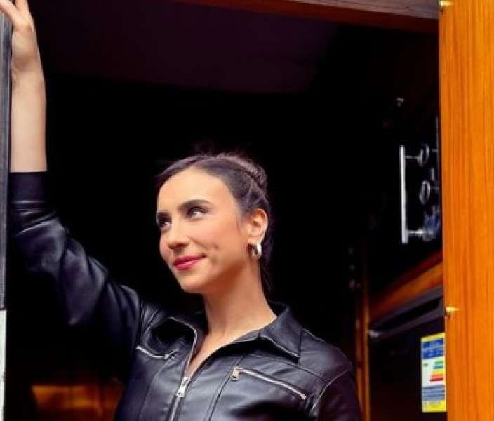 هلا السعيد تسحر القلوب بإطلالة جذابة عبر إنستجرام