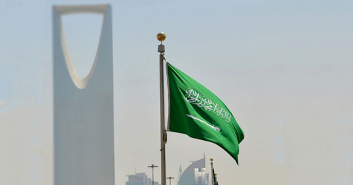 الجوازات السعودية تصدر بيان شديد اللهجة.. كل من يحمل تأشيرة زيارة في السعودية عليه القيام بهذا الأمر بشكل عاجل