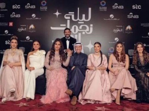 بعد خلاف سنوات .. ليلة نجمات العرب شهدت صلح أنغام وأصالة فيديو