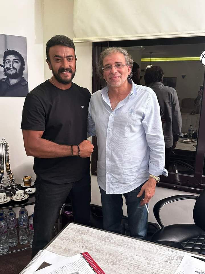 نبيله عبيد تساند خالد يوسف بحضورها العرض الخاص لفيلم "الإسكندراني" (صور)