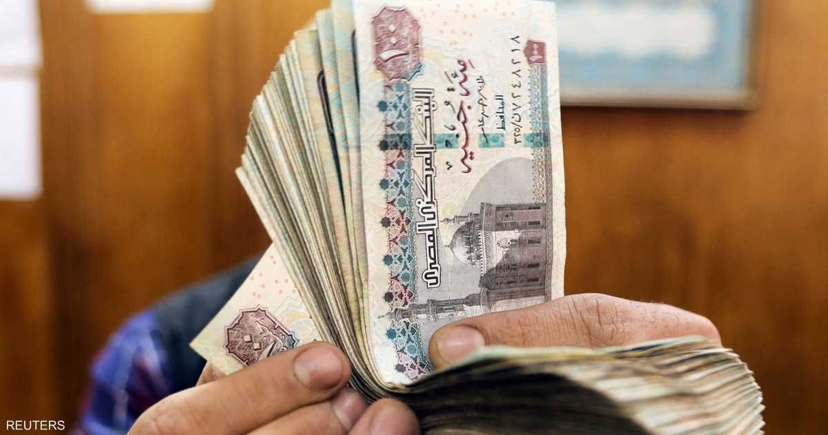 العالم اليوم - هل تمهد الشهادات مرتفعة العائد في مصر لـ "تعويم جديد"؟