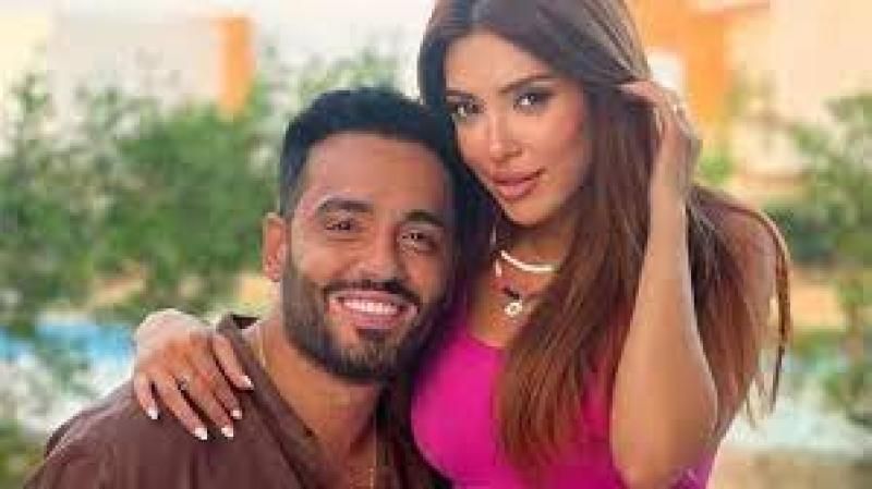 نستعرض تفاصيل أغنية رامي جمال مع زوجته ”دوَّخناك يا فراق”