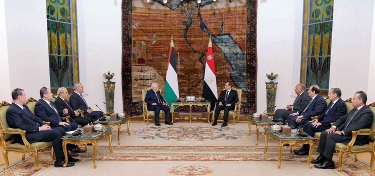 السيسي وعباس يؤكدان الرفض القاطع لأية محاولات لتصفية القضية…