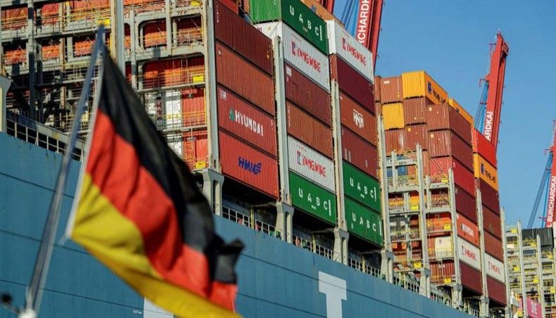 الصادرات الألمانية ترتفع 3.7% في نوفمبر مع زيادة قوية للطلب…
