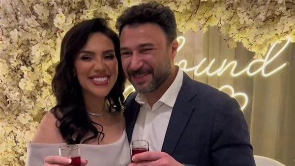 نجوم الفن يهنئون مي فاروق ومحمد العمروسي بمناسبة خطوبتهما