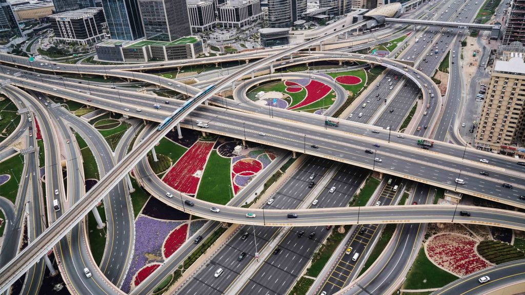 “لجنة تسمية الطرق في دبي” تُعلِن آلية اختيار وتطبيق مسميات جديدة لطرق الإمارة