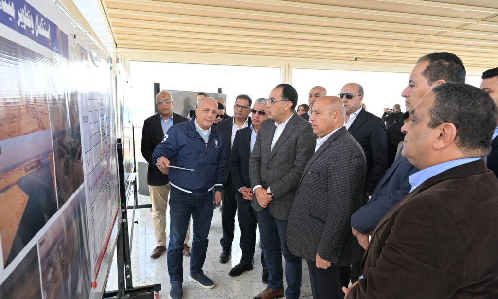 رئيس الوزراء يبدأ جولة تفقدية موسعة بعدد من المشروعات…