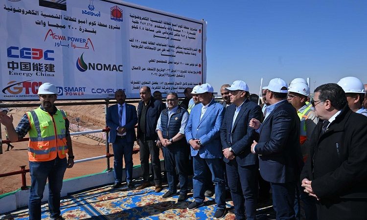 مدبولي: الدولة تركت قطاع الطاقة المتجددة لاستثمارات القطاع…