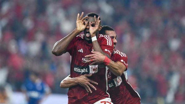 عاجل.. ماذا حدث بين مارسيل كولر وأنتوني موديست قبل مباراة الأهلي والأخدود؟