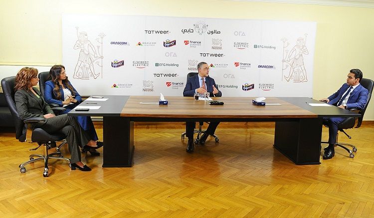 في اللقاء الثامن عشر من صالون دوت الخليج.. حوار في الوقت المناسب…