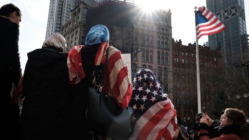 ارتفاع مروع بوقائع الكراهية ضد المسلمين في أمريكا